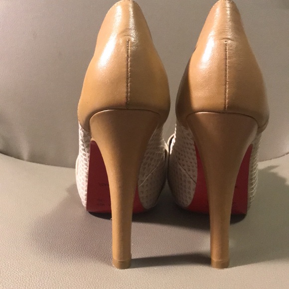 Never worn Bruno Menegatti heels, size 9 - Picture 4 of 6